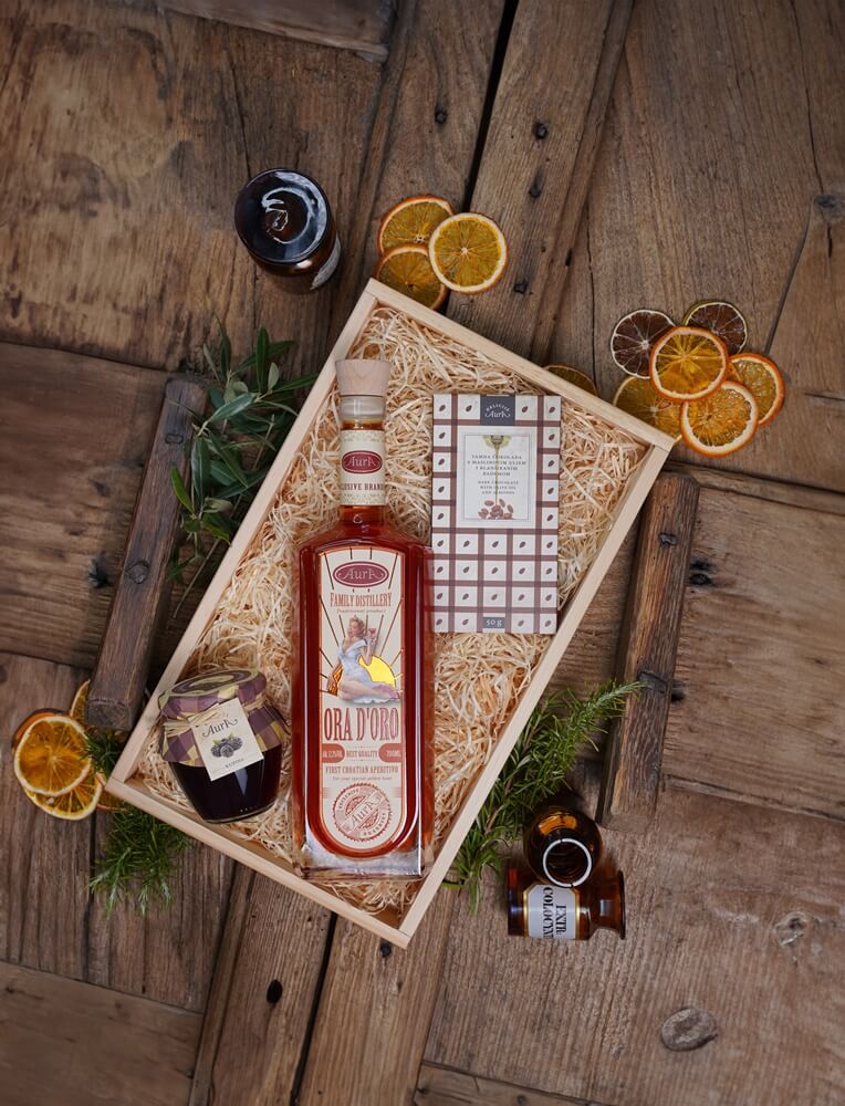 Authentic croatian gift box